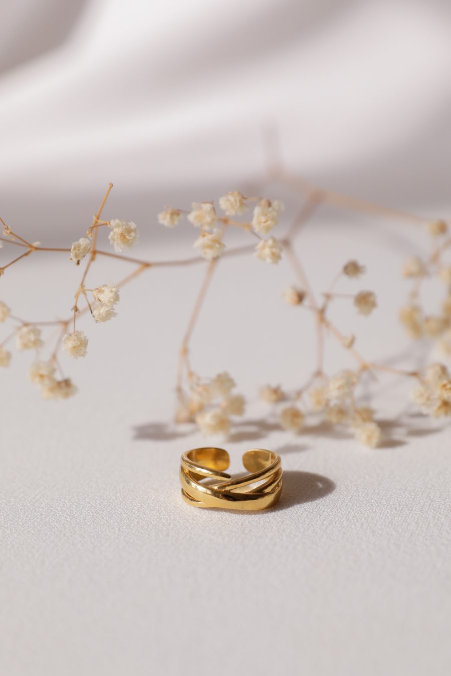 Anel Shaula em Prata com Banho de Ouro 24K