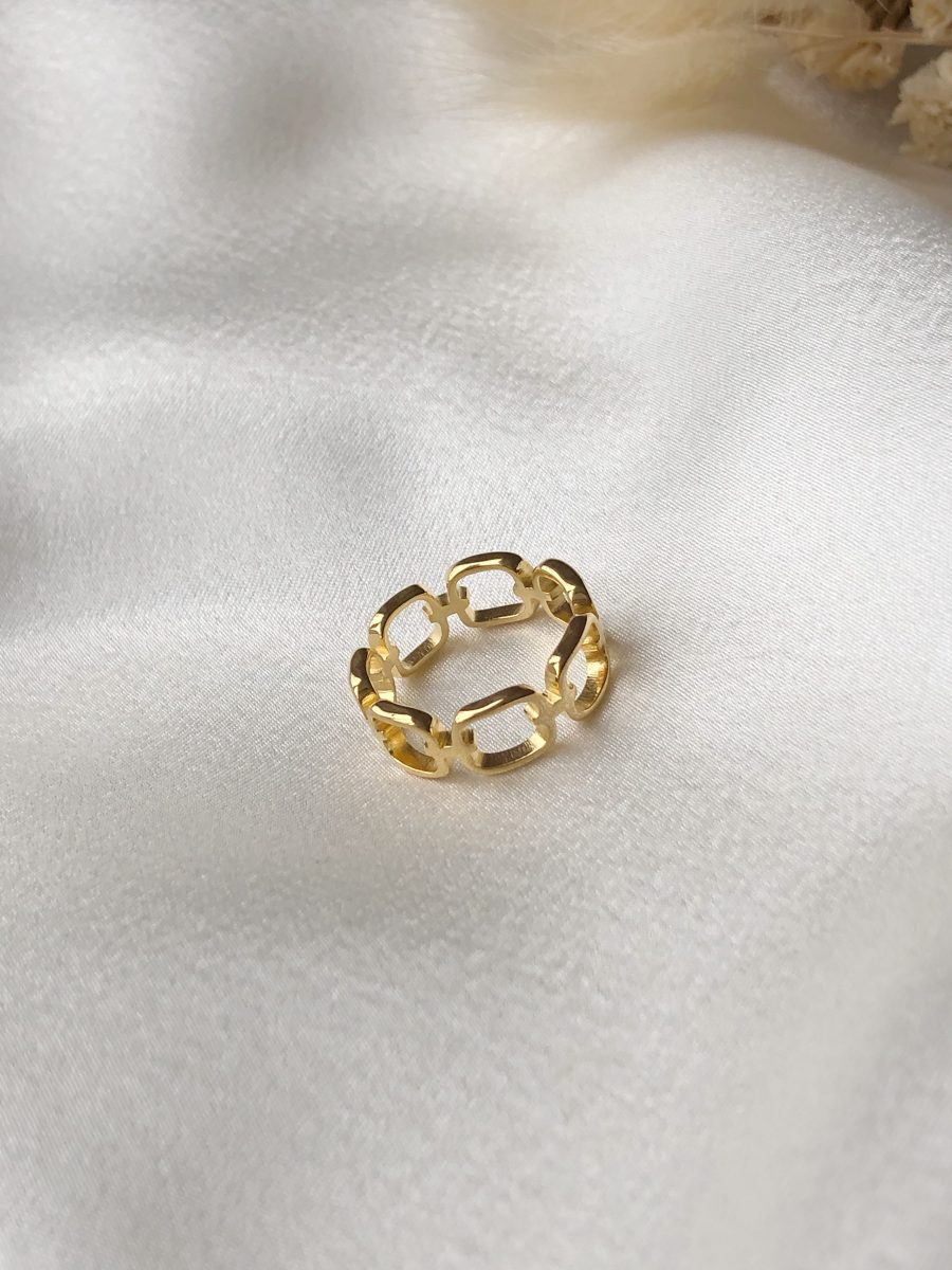 Anel em Aço Dourado com Malha Grande