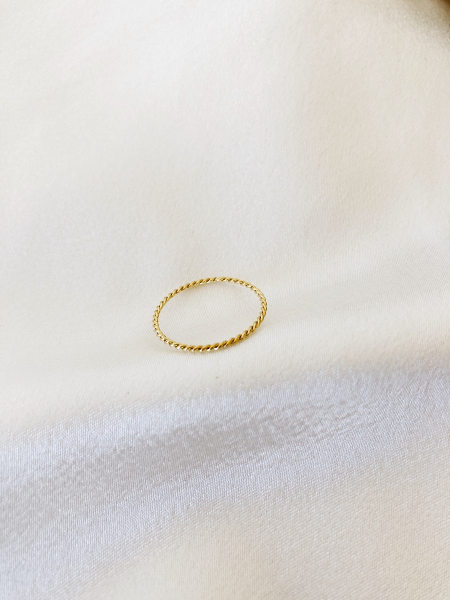 Anel em Aço Dourado Fininho Mary