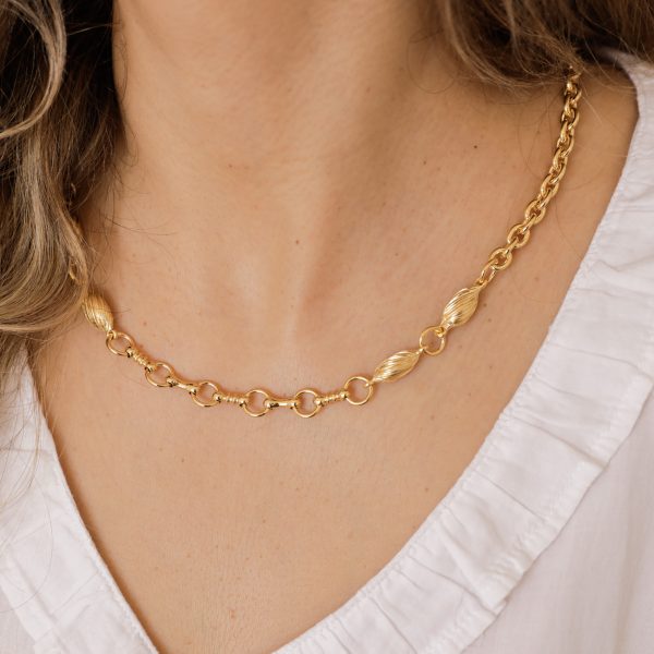 Colar em Aço Dourado Liz