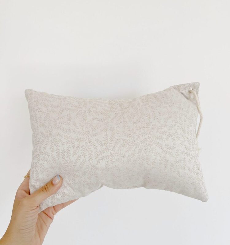 Almofada de Praia Creme Minimalista
