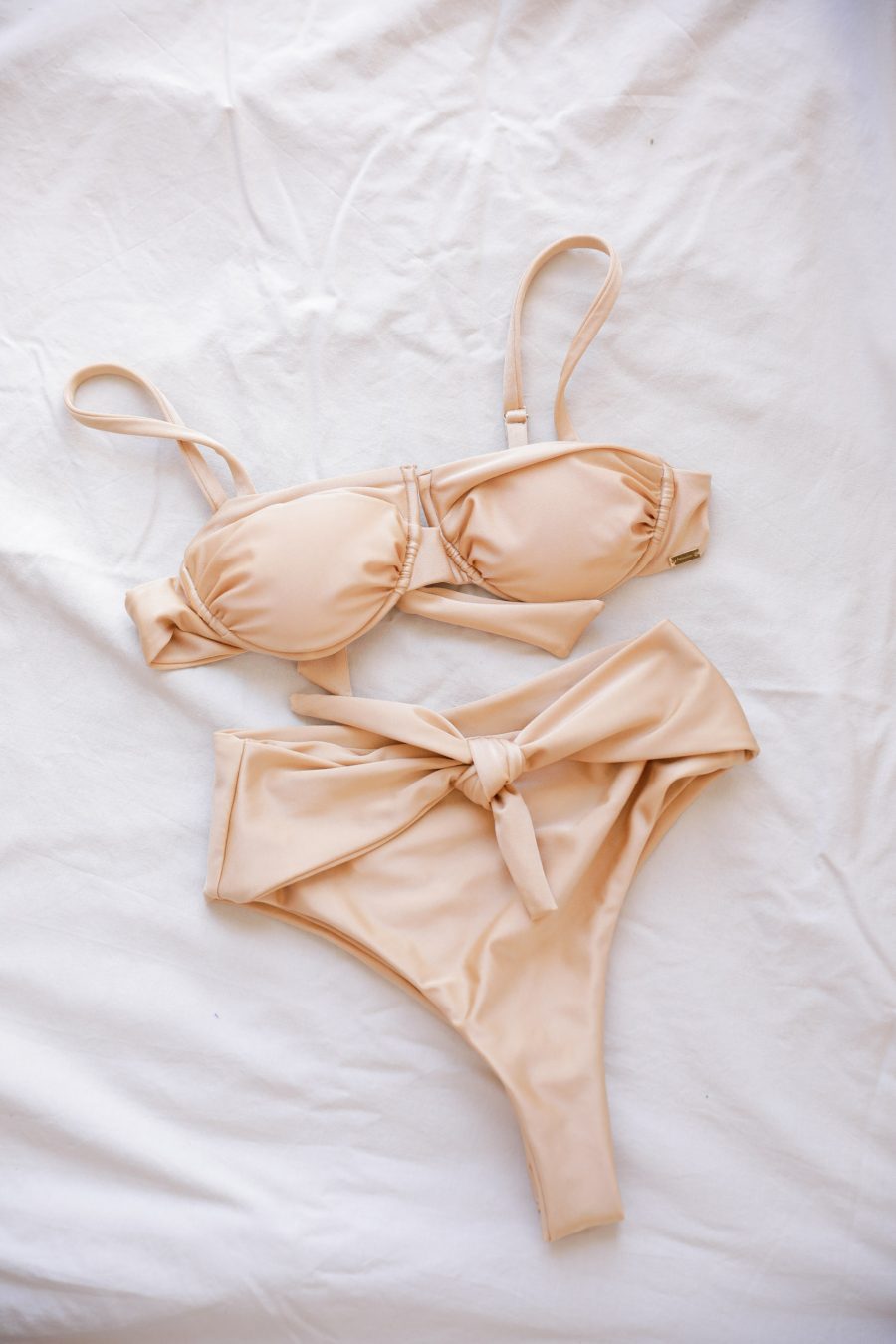 Biquini Creme Brilhante Concha