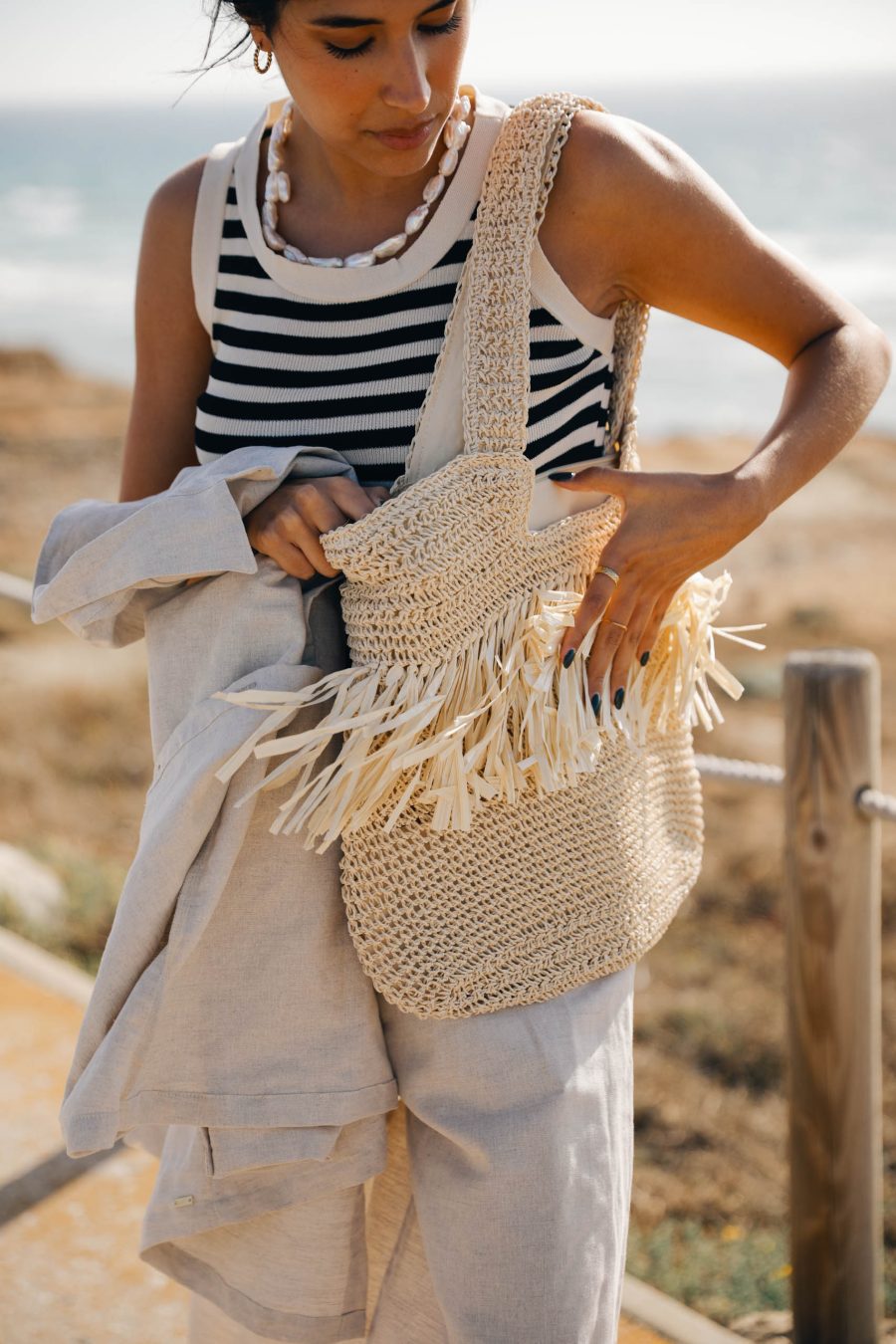 Blusa às Riscas Preta e Creme