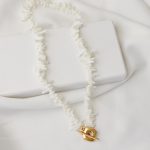 Colar de Coral Branco