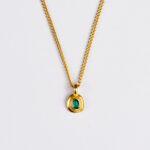 Colar em Aço Dourado com Pendente Pequenino Verde